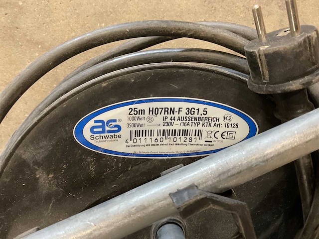 Ag schwabe 25m - 230v - 3-weg kabelhaspel - afbeelding 3 van  3