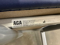 Aga bloedafname stoel en tabouret - afbeelding 1 van  5