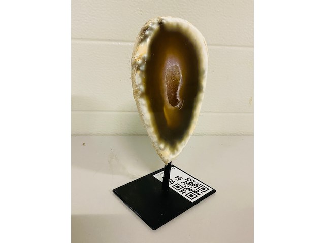 Agaat geode op metalen standaard - afbeelding 2 van  5