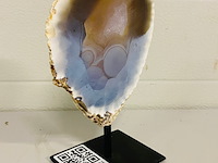 Agaat geode op metalen standaard - afbeelding 4 van  5