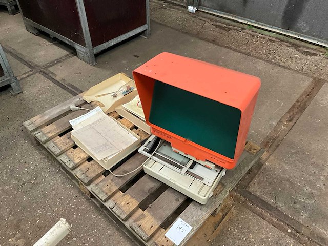 Agfa-gevaert copex lf-505 microfilm-microfiche reproductieapparaat. - afbeelding 1 van  5