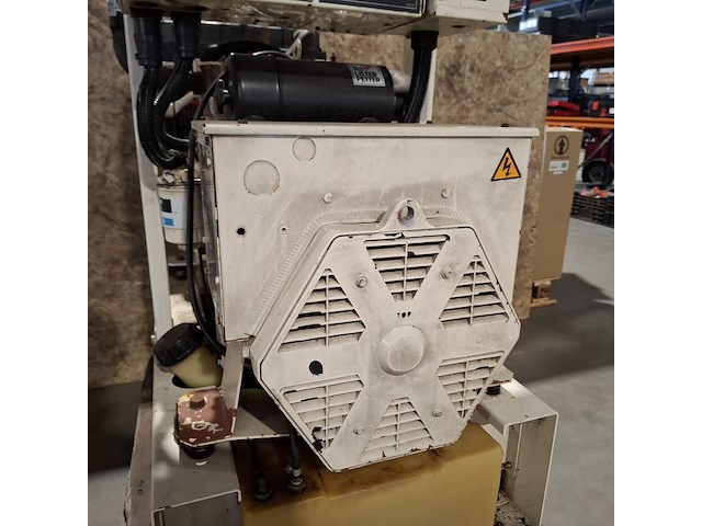 Aggregaat 10 kva, lister - afbeelding 9 van  25