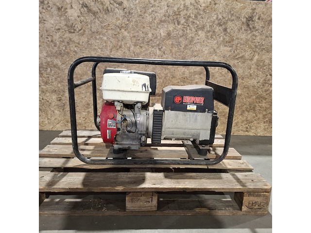 Aggregaat 400v | 7 kva, honda - afbeelding 1 van  12