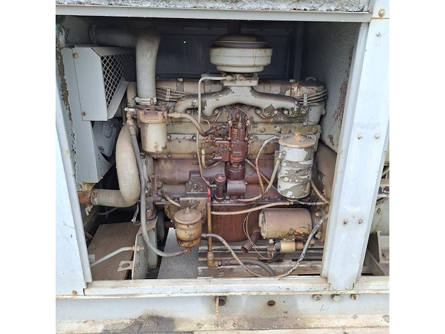 Aggregaat 40kva diesel - afbeelding 2 van  15