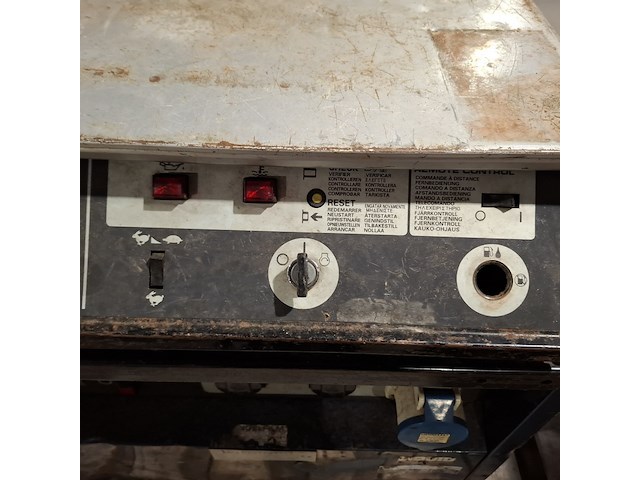 Aggregaat 6kva, honda, ex5500 benzine - afbeelding 17 van  19