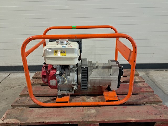 Aggregaat benzine 3,6kva 2x230v ra e-power, ep4100, bouwjaar 2016 - afbeelding 6 van  12