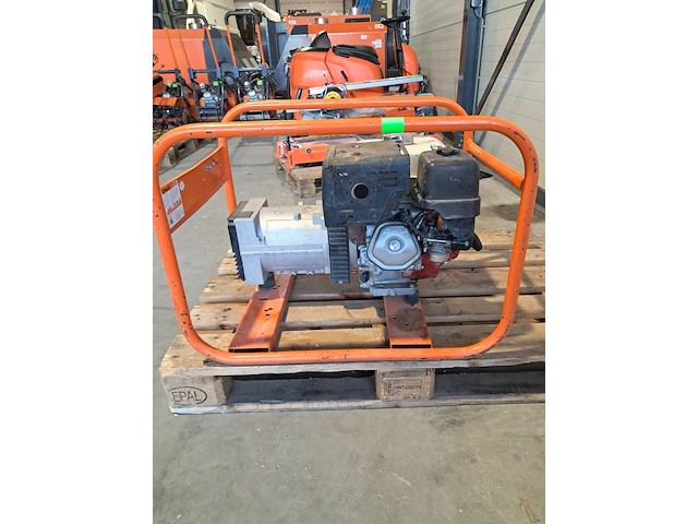 Aggregaat benzine 3,6kva 2x230v ra europower generators, ep4100, bouwjaar 2010 - afbeelding 10 van  16