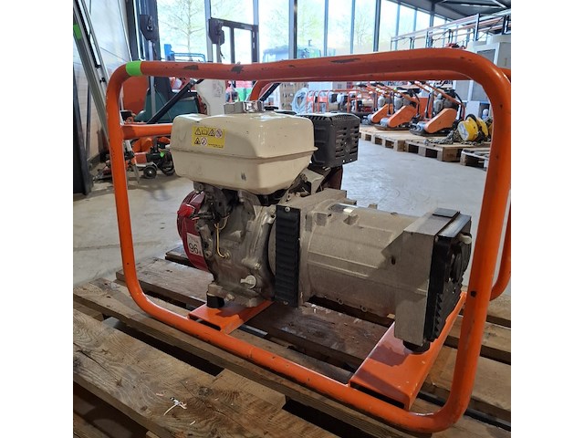 Aggregaat benzine 3,6kva 2x230v ra europower generators, ep4100, bouwjaar 2015 - afbeelding 4 van  8
