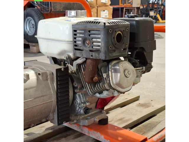 Aggregaat benzine 3,6kva 2x230v ra europower generators, ep4100, bouwjaar 2018 - afbeelding 10 van  10