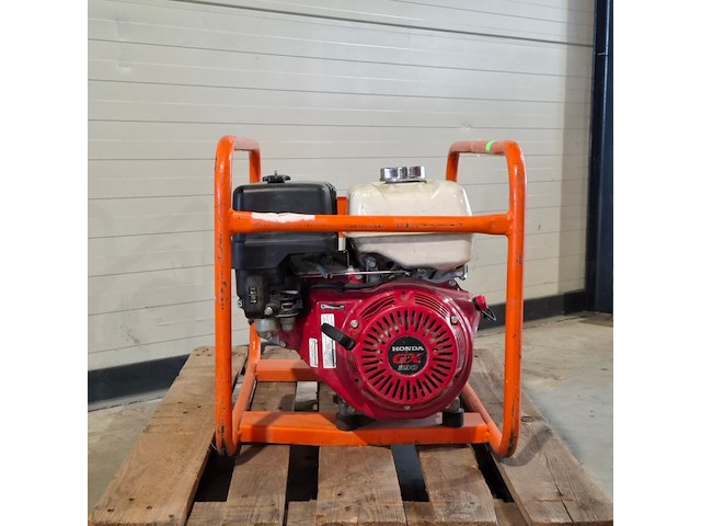 Aggregaat benzine 6,5kva 1x230v ra 1x400v e-power, ep6500t, bouwjaar 2018 - afbeelding 2 van  9