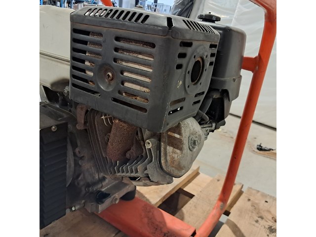 Aggregaat benzine 6,5kva 1x230v ra 1x400v e-power, ep6500t, bouwjaar 2018 - afbeelding 10 van  10