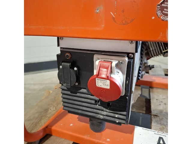 Aggregaat benzine 6,5kva 1x230v ra 1x400v europower generators, ep6500t, bouwjaar 2018 - afbeelding 8 van  8