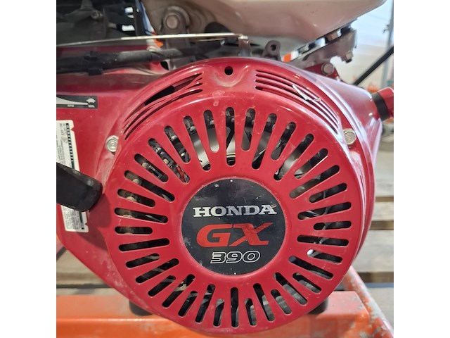 Aggregaat benzine 6,5kva 1x230v ra 1x400v europower generators, ep6500t, bouwjaar 2022 - afbeelding 6 van  7