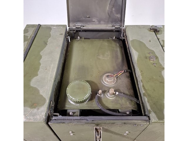 Aggregaat, kirsch, ne3dhae, 1994 - afbeelding 11 van  13