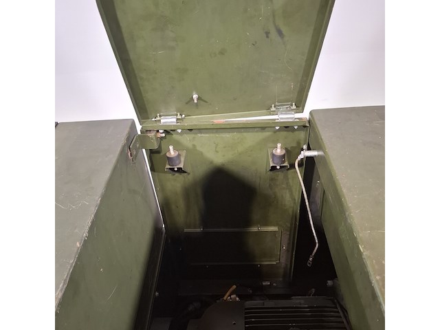 Aggregaat, kirsch, ne6dhae, 1993 - afbeelding 16 van  17