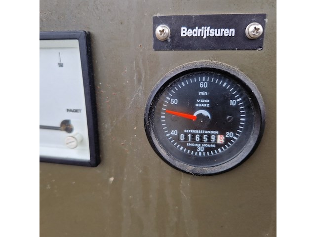 Aggregaat, mobiel, dynaf / groenpol, 40kva, 1988 - afbeelding 2 van  46