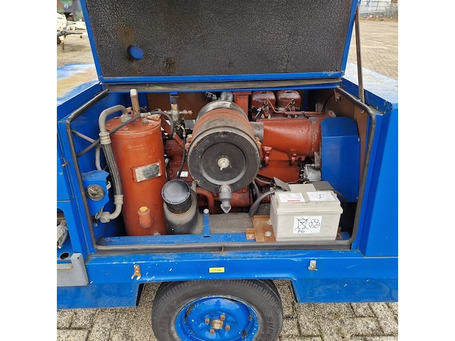 Aggregaat op aanhanger, atlas-copco - afbeelding 23 van  27