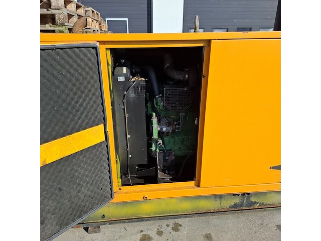 Aggregaat, sdmo, js80 - 80 kva, geel, 1999 - afbeelding 7 van  18