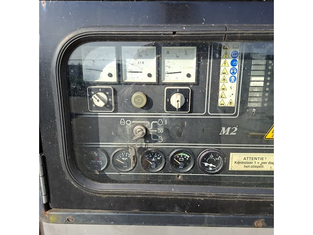 Aggregaat, sdmo, js80 - 80 kva, geel, 1999 - afbeelding 15 van  18