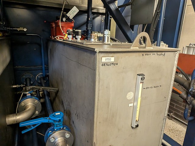 Aggregaat voor hydraulische pompen in container, 1999 - afbeelding 14 van  32
