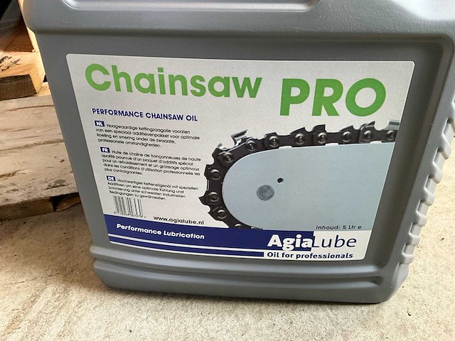 Agialube chainsaw pro kettingzaagolie (4x) - afbeelding 2 van  4