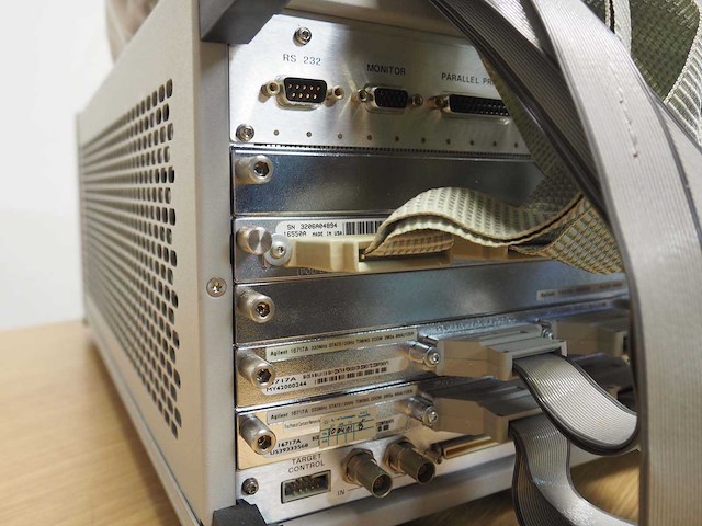 Agilent - 16702b - logic analysis system - afbeelding 9 van  9