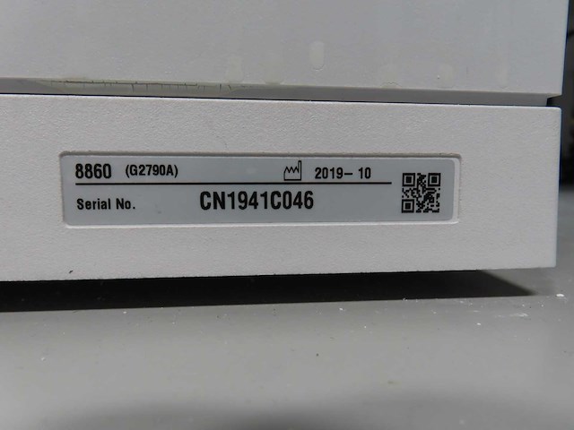 Agilent - 2019 - 8860 - gas chromatograaf systeem - afbeelding 18 van  18