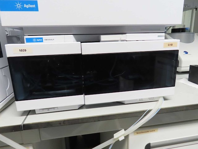 Agilent - 2020 - 1260 infinity ii - lc systeem - afbeelding 1 van  26
