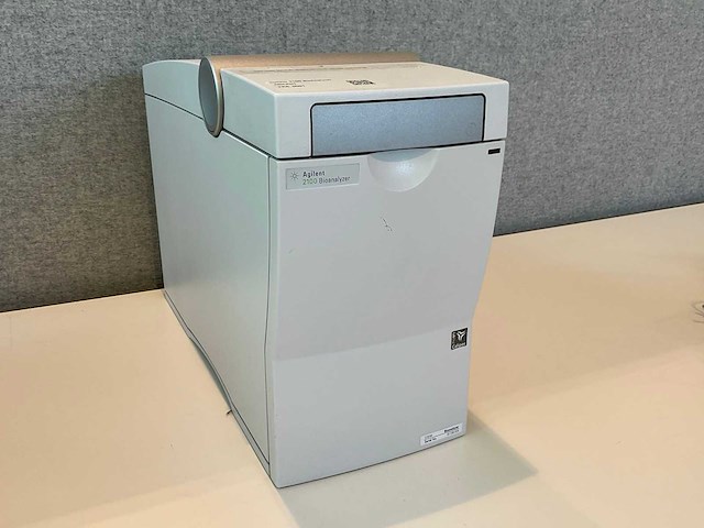 Agilent 2100 bioanalyzer g2939a - afbeelding 1 van  3