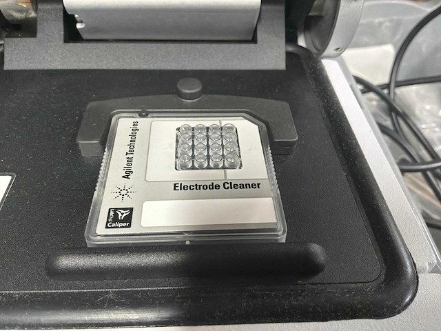 Agilent 2100 bioanalyzer - afbeelding 6 van  10