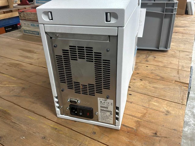 Agilent 2100 bioanalyzer - afbeelding 8 van  10