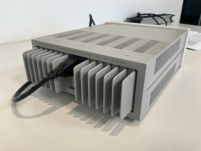 Agilent e3611a dc power supply - afbeelding 3 van  4