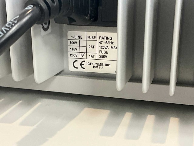 Agilent e3611a dc power supply - afbeelding 4 van  4