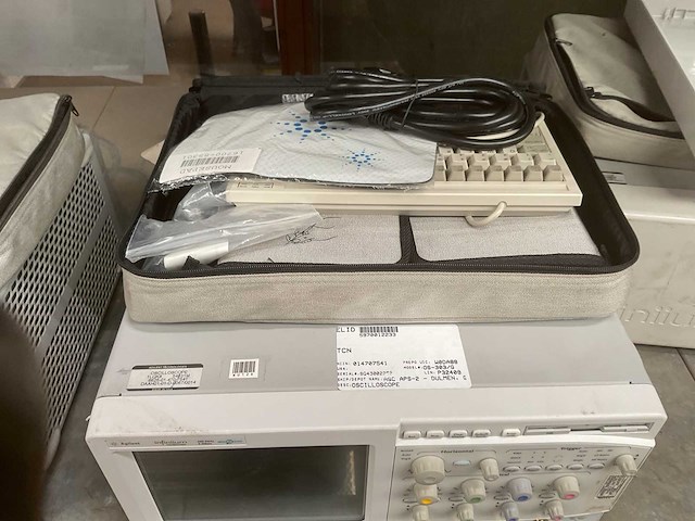 Agilent infiniium oscilloscope - afbeelding 3 van  7