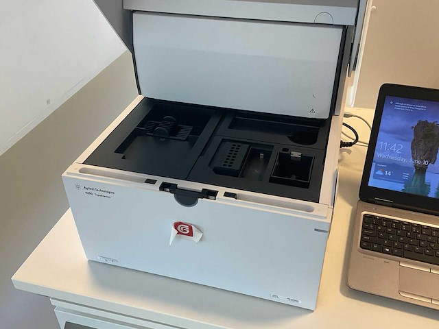 Agilent technologies 4200 tapestation - afbeelding 3 van  4