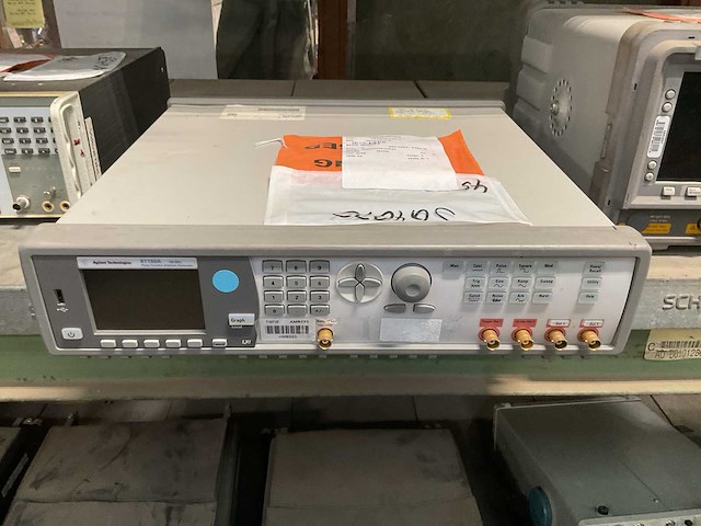 Agilent technologies 81150a pulse generator - afbeelding 3 van  4