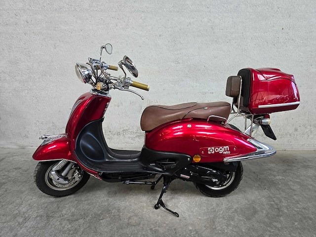 Agm - bromscooter - retro - 4t 45km uitvoering d512tl - afbeelding 1 van  3