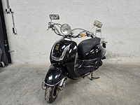 Agm - bromscooter - retro - 4t 45km uitvoering f852pf - afbeelding 3 van  6