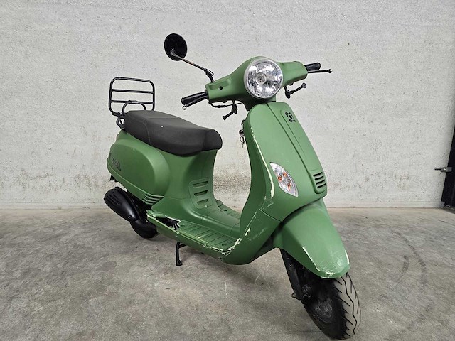 Agm - bromscooter - vx50 - brommer - afbeelding 5 van  8
