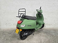 Agm - bromscooter - vx50 - brommer - afbeelding 7 van  8