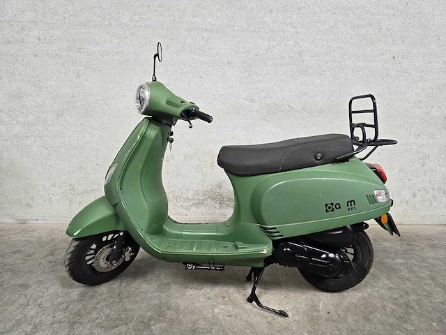 Agm - bromscooter - vx50 - brommer - afbeelding 1 van  2
