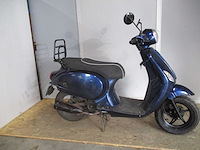 Agm - bromscooter - vx50 plus injectie - scooter - afbeelding 8 van  11
