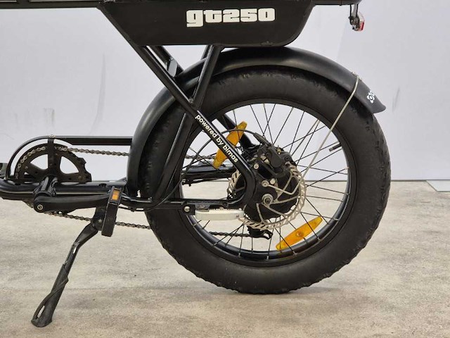 Agm - fatbike - fatbike agm gt250 - elektrische fiets - afbeelding 8 van  11