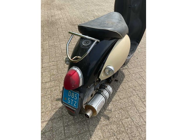 Agm - snorscooter - d-855-tz - afbeelding 4 van  10