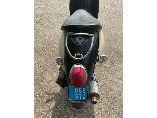 Agm - snorscooter - d-855-tz - afbeelding 7 van  10