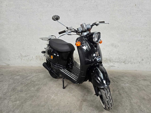 Agm - snorscooter - new flash - 4t 25km uitvoering f323sn - afbeelding 2 van  4