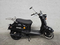 Agm - snorscooter - new flash - 4t 25km uitvoering f323sn - afbeelding 2 van  7