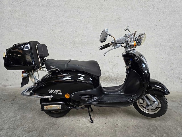 Agm - snorscooter - retro - 4t 25km uitvoering d162vf - afbeelding 2 van  6