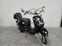 Agm - snorscooter - retro - 4t 25km uitvoering d162vf - afbeelding 4 van  7