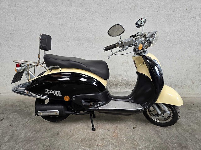 Agm - snorscooter - retro - 4t 25km uitvoering d847hr - afbeelding 2 van  7